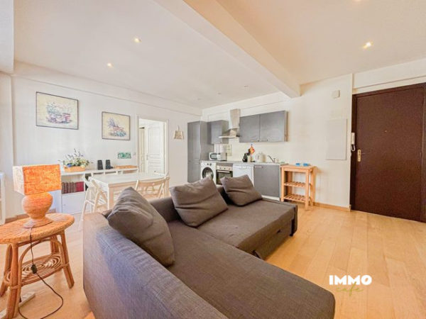 2 PIECES CENTRE GAMBETTA