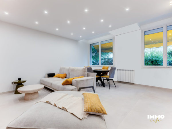 LUXUEUX 2 PIECES CARRE D'OR